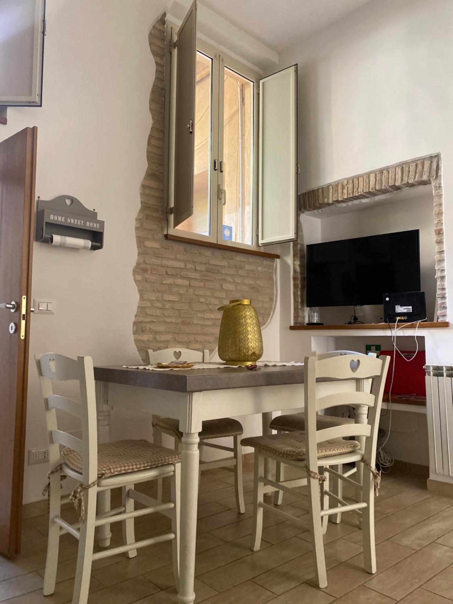 B&B Trastevere Il Vicolo Rome Luaran gambar